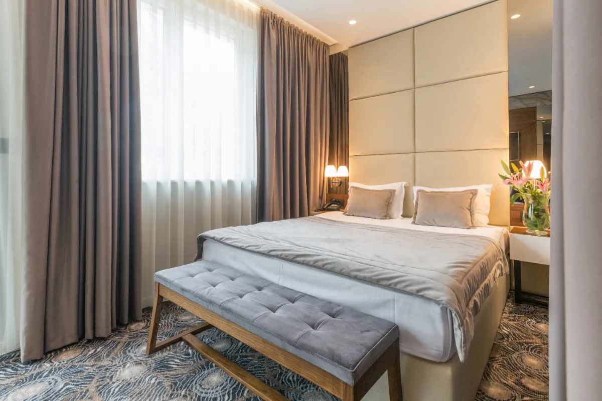 Dolda faror i hotellrum: Vad du behöver veta